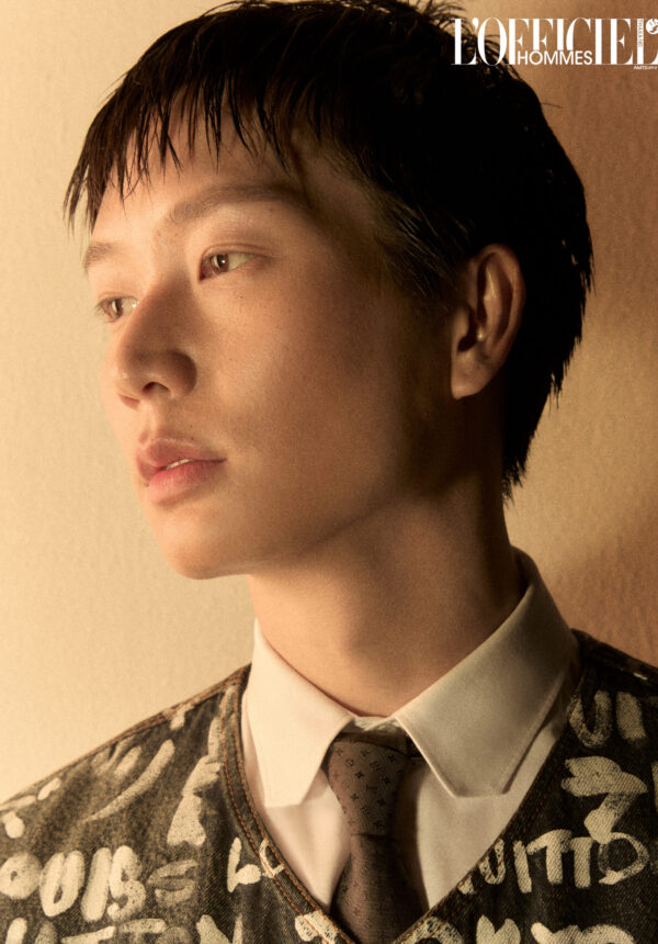 รูปลายน้ำ LVxIce-02-03